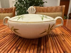 Narumi Bamboo Covered Vegetable Bowl Japan Fine China Gold Trim Serving Dish